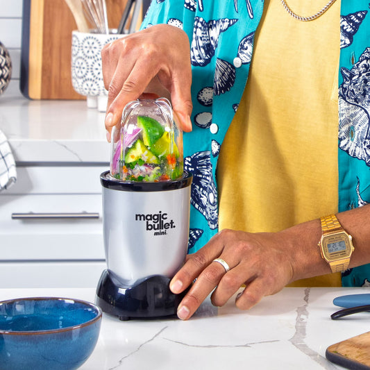Magic Bullet mini de 14oz. / Plateado