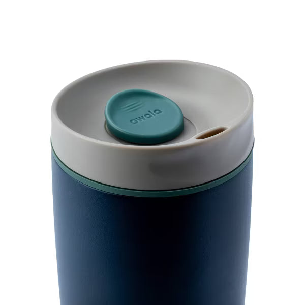 Owala - Smooth Sip Slider 24oz. / Azul Navy